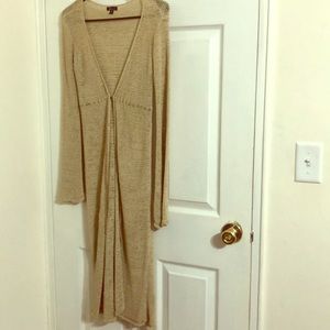 Long cover- up sweater